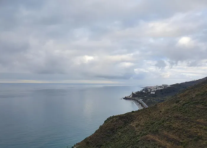 Bayview Hills - Balcon Del Mediterraneo דירה טורוקס