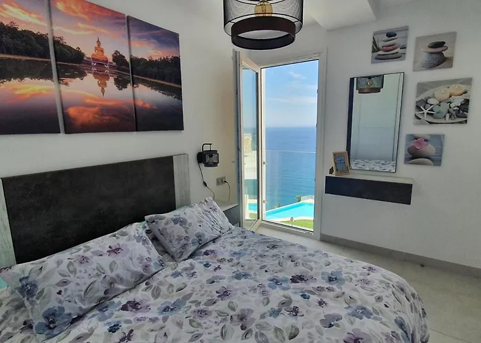 Bayview Hills - Balcon Del Mediterraneo דירה