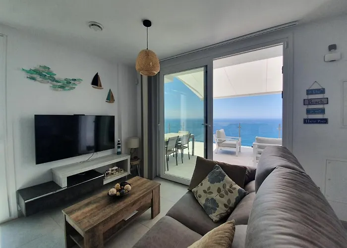 Bayview Hills - Balcon Del Mediterraneo דירה *
