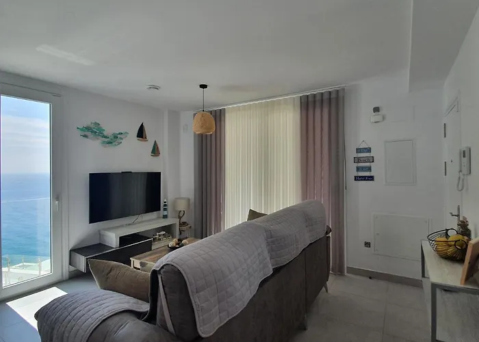 Bayview Hills - Balcon Del Mediterraneo *