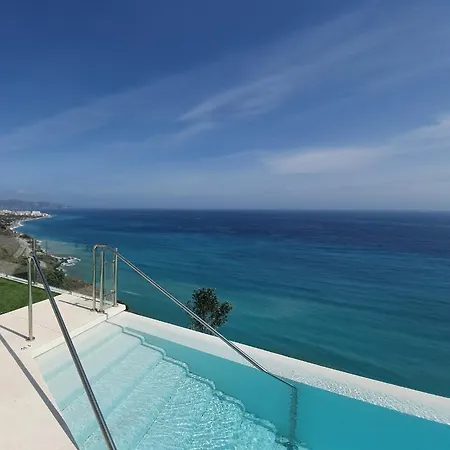 Bayview Hills - Balcon Del Mediterraneo