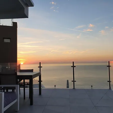 Bayview Hills - Balcon Del Mediterraneo *